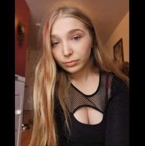 Meet your Posher, Amélie